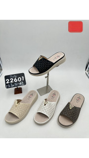 Klapki damskie (36-42)