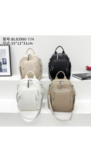 PLECAKI DAMSKA (25X12X31)