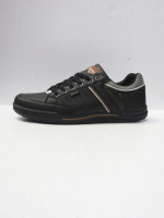 BUTY SPORTOWE MĘSKIE (47-49)