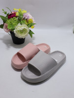 Klapki basenowe damskie (36-43)