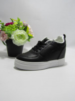 BUTY SPORTOWE DAMSKIE