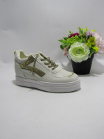 Buty sportowe damskie