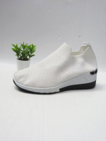 Buty sportowe damskie