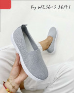 Buty sportowe damskie