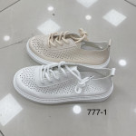 Buty sportowe damskie