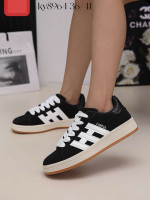 Buty sportowe damskie