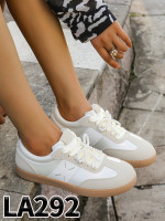 Buty sportowe damskie