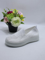 Buty sportowe damskie