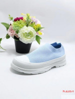 Buty sportowe damskie
