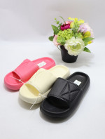 Klapki basenowe damskie (36-41)