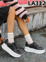 Buty sportowe damskie