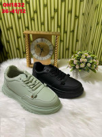 Buty sportowe damskie