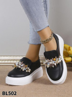 Buty sportowe damskie