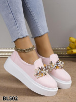 Buty sportowe damskie