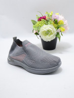 Buty sportowe damskie