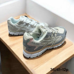 Buty sportowe damskie