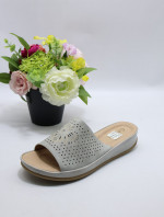 Klapki damskie (36-41)