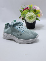 Buty sportowe damskie