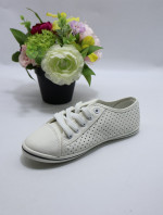 Buty sportowe damskie