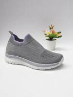 Buty sportowe damskie