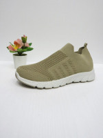 Buty sportowe damskie
