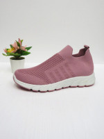 Buty sportowe damskie